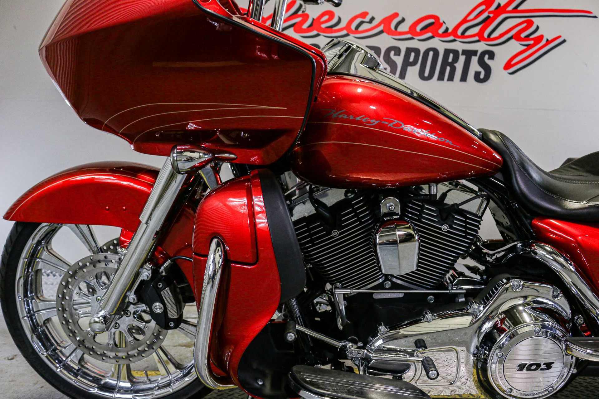 2013 Harley-Davidson Road Glide® Custom in Sacramento, California - Photo 5