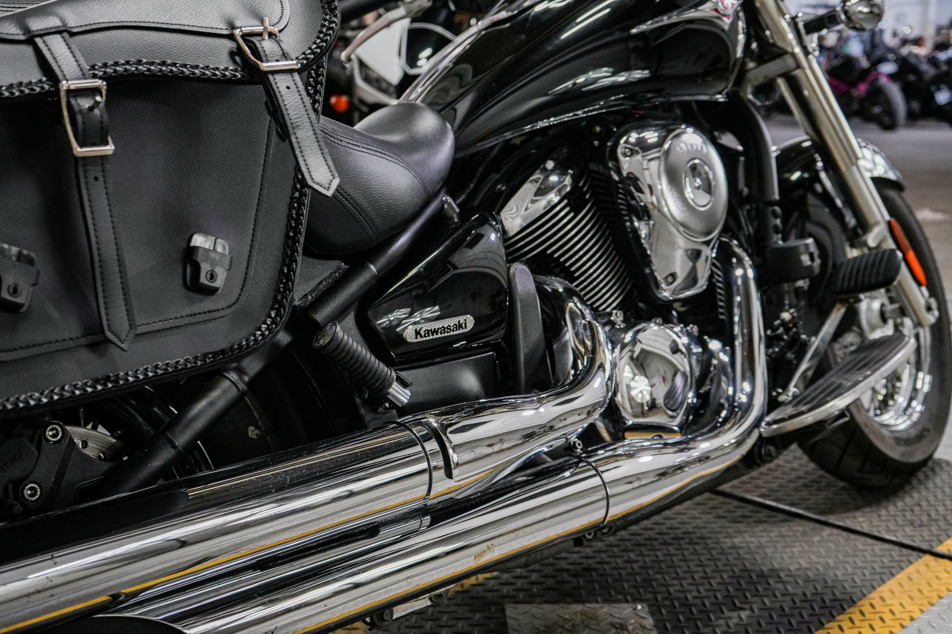 2009 Kawasaki Vulcan® 900 Classic in Sacramento, California - Photo 11