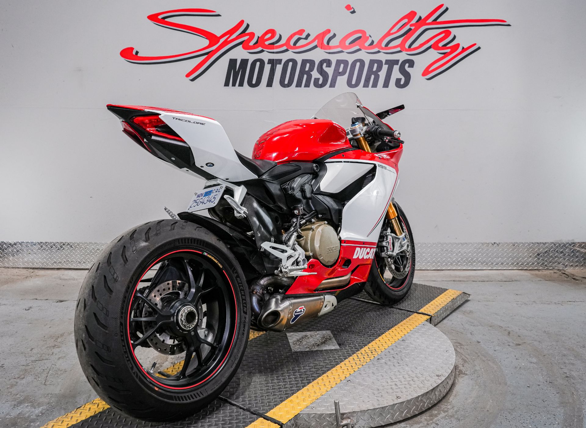 2013 Ducati 1199 Panigale S Tricolore in Sacramento, California - Photo 2