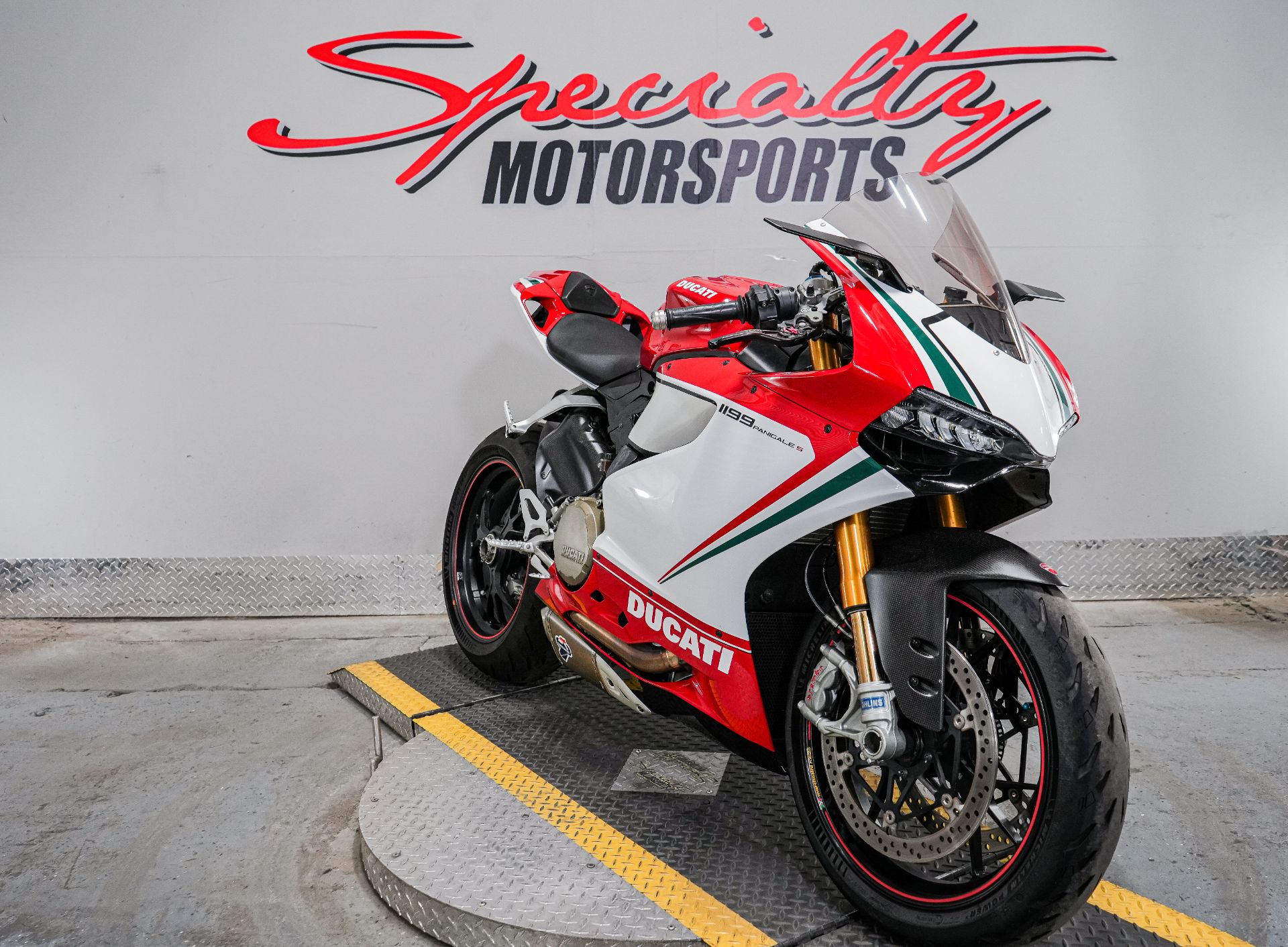 2013 Ducati 1199 Panigale S Tricolore in Sacramento, California - Photo 9