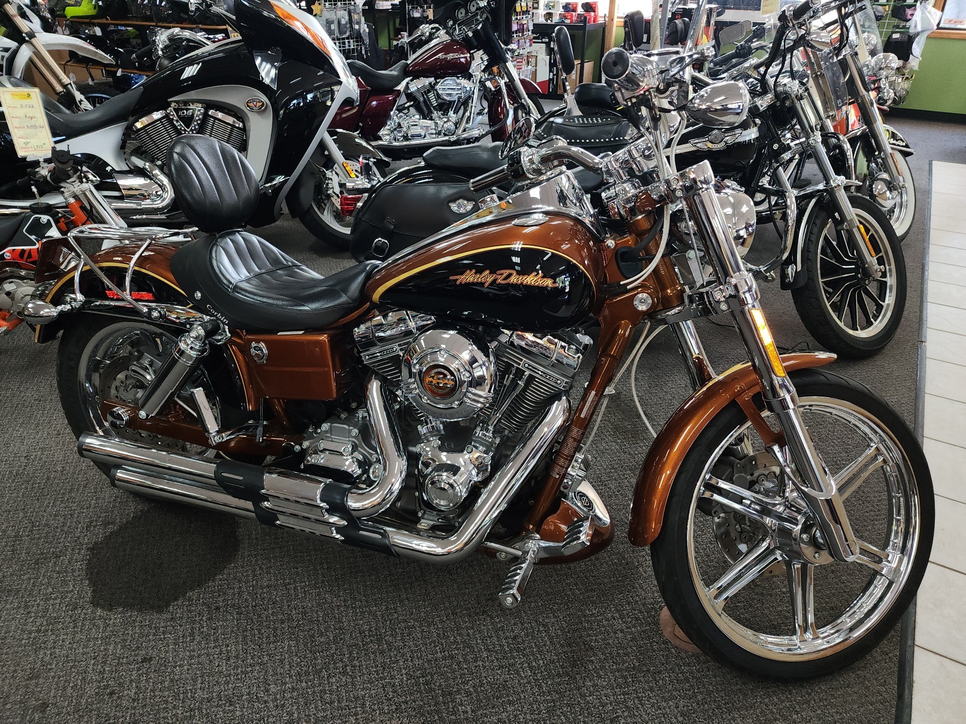 2008 Harley-Davidson CVO™ Screamin' Eagle® Dyna® in Interlochen, Michigan