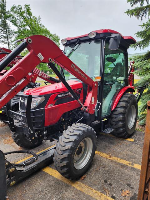 2016 Mahindra 2538HC in Honor, Michigan