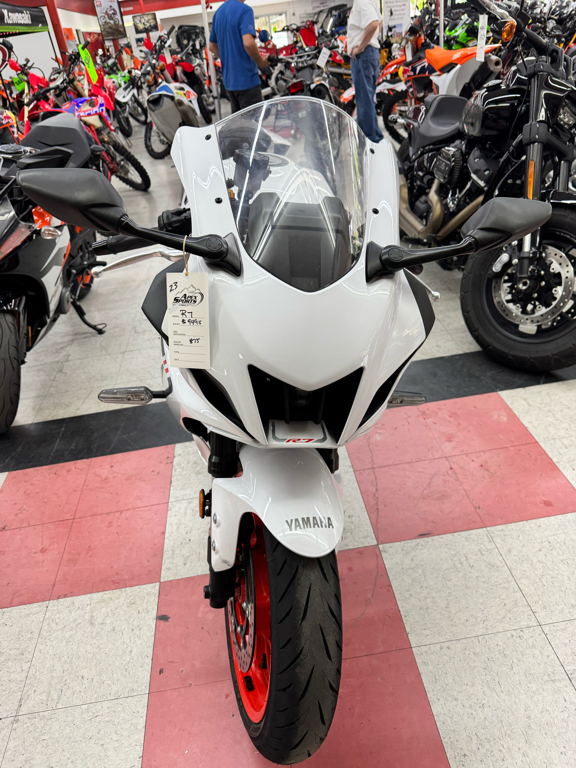 2023 Yamaha YZF-R7 in Colorado Springs, Colorado - Photo 10