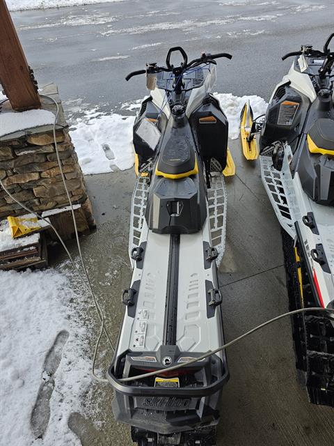 2023 Ski-Doo Summit Edge 165 850 E-TEC E.S. PowderMax X-Light 3.0 w/ FlexEdge in Ponderay, Idaho - Photo 4