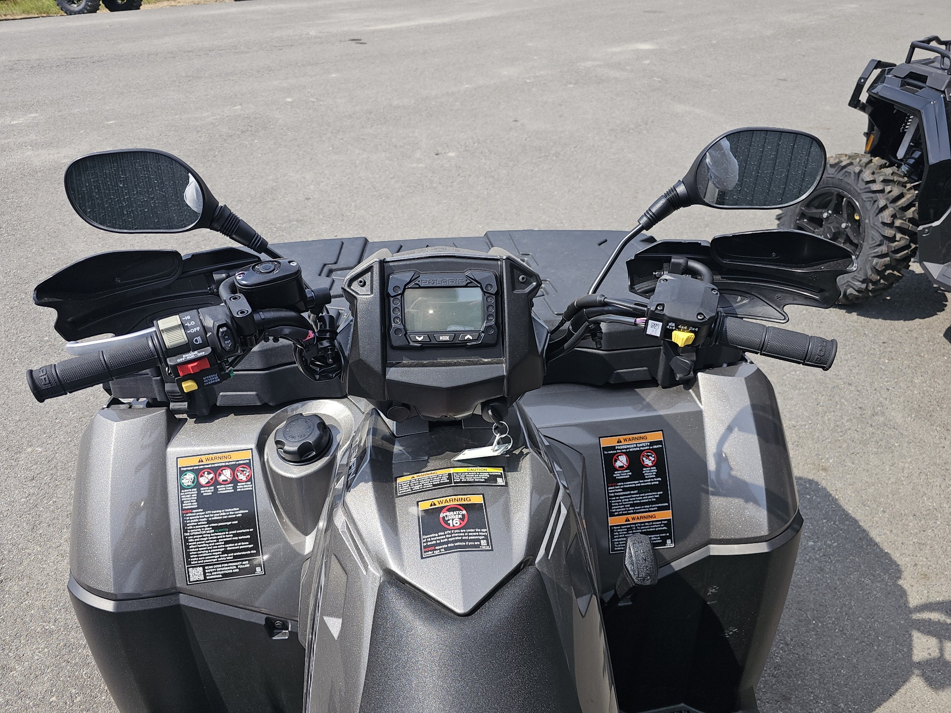 2024 Polaris Sportsman Touring XP 1000 Trail in Ponderay, Idaho - Photo 9