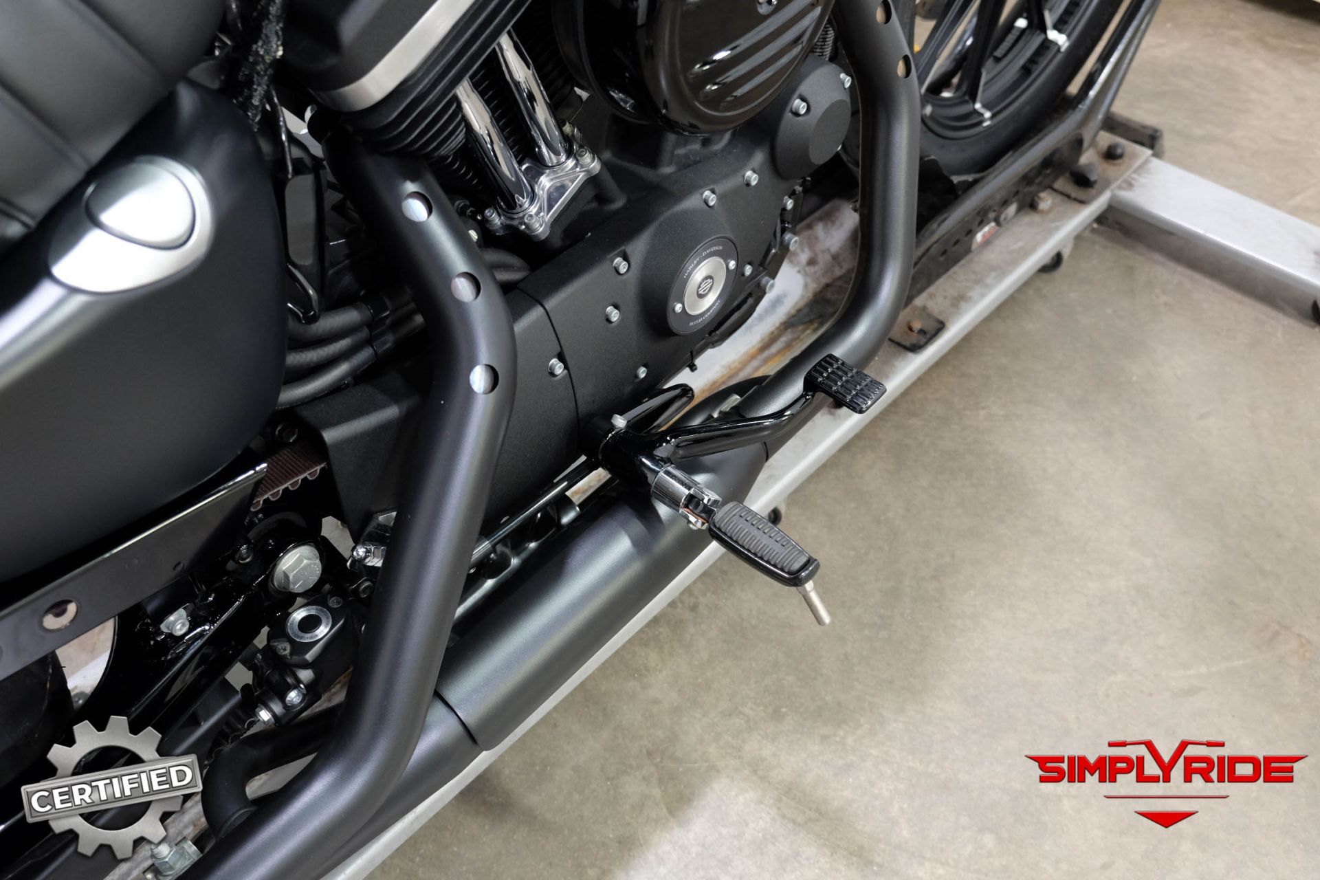 2019 Harley-Davidson Iron 883™ in Eden Prairie, Minnesota - Photo 33