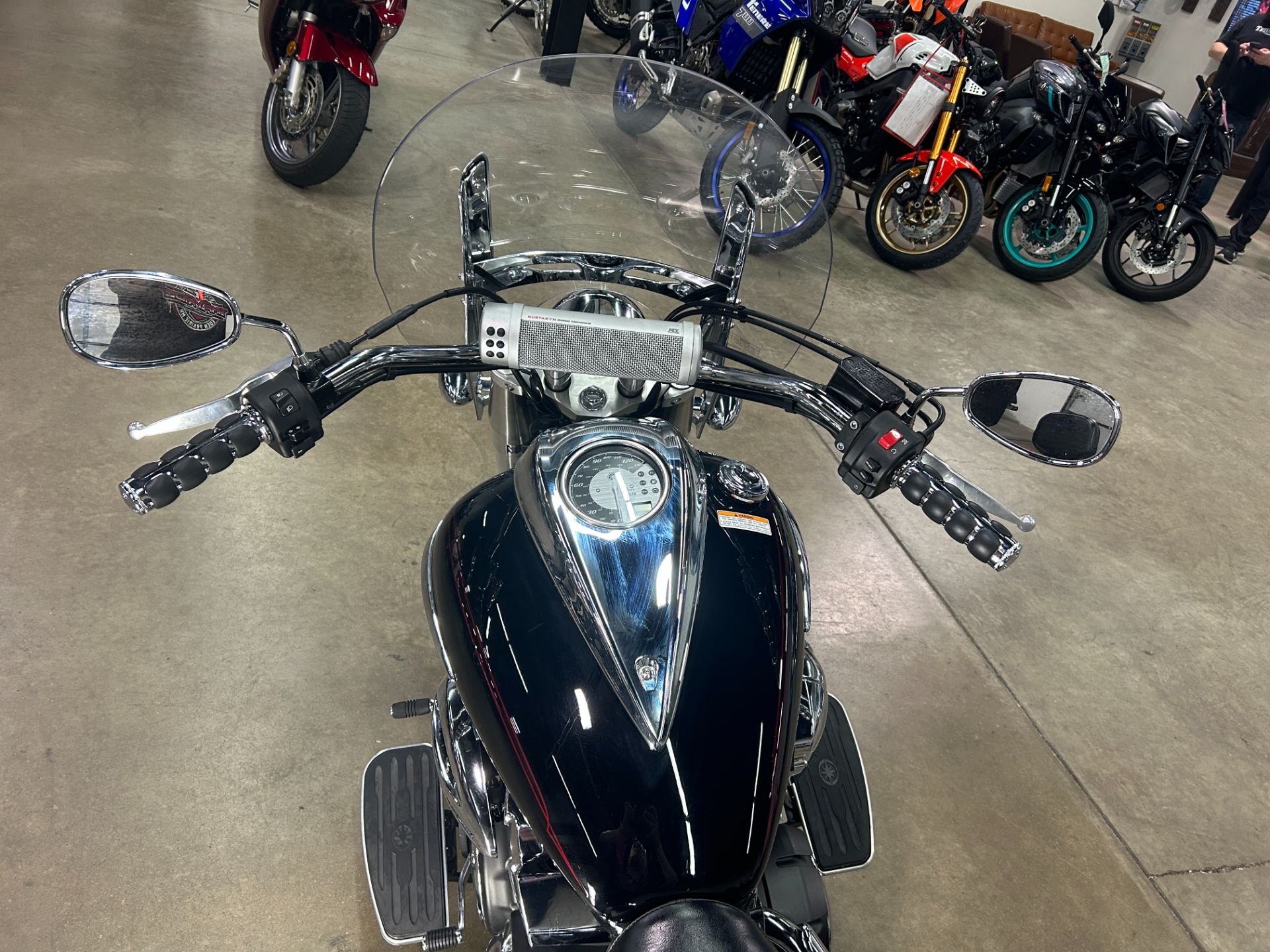 2013 Yamaha V Star 950 in Eden Prairie, Minnesota - Photo 7