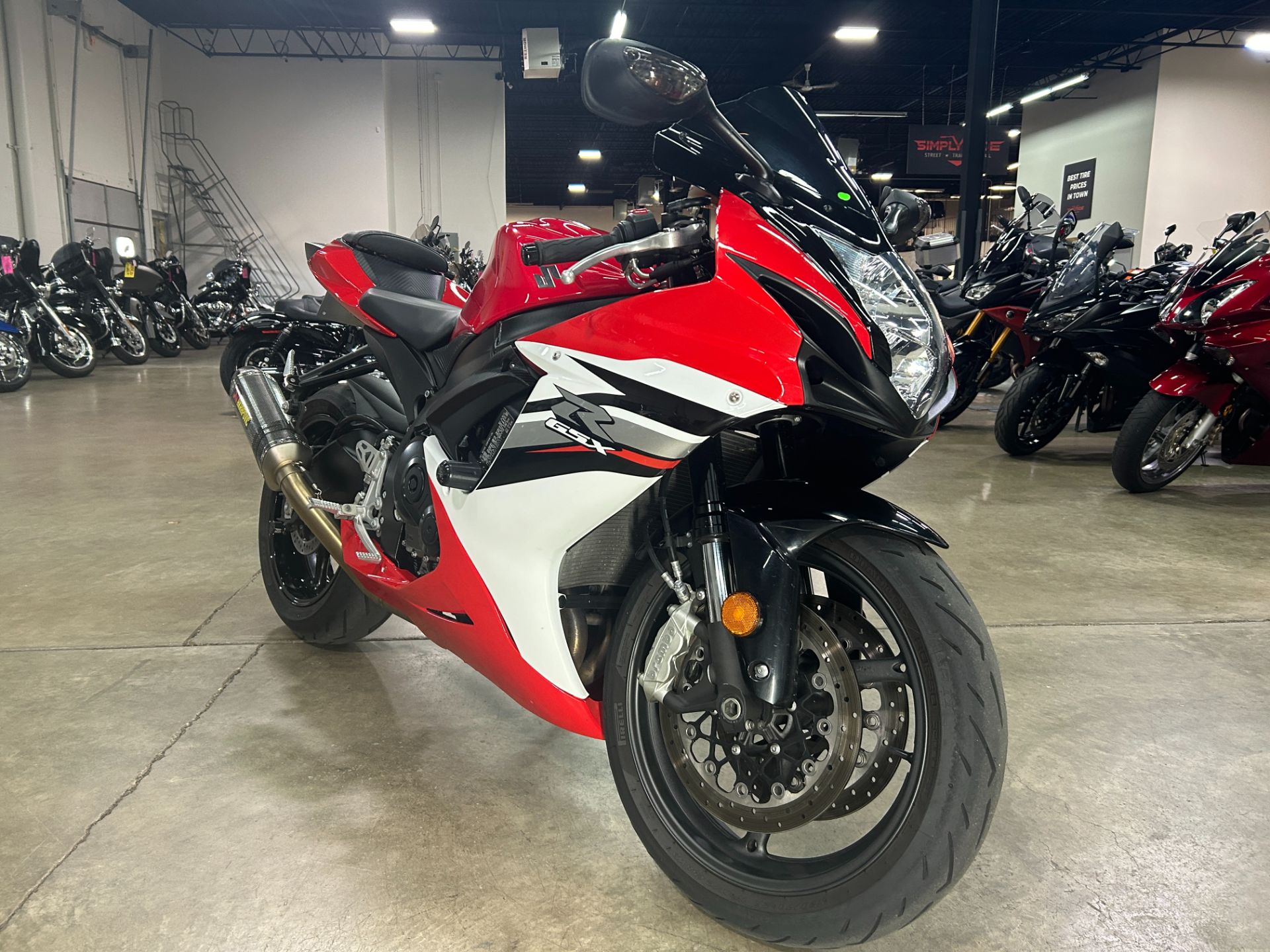 2013 Suzuki GSX-R600™ in Eden Prairie, Minnesota - Photo 2