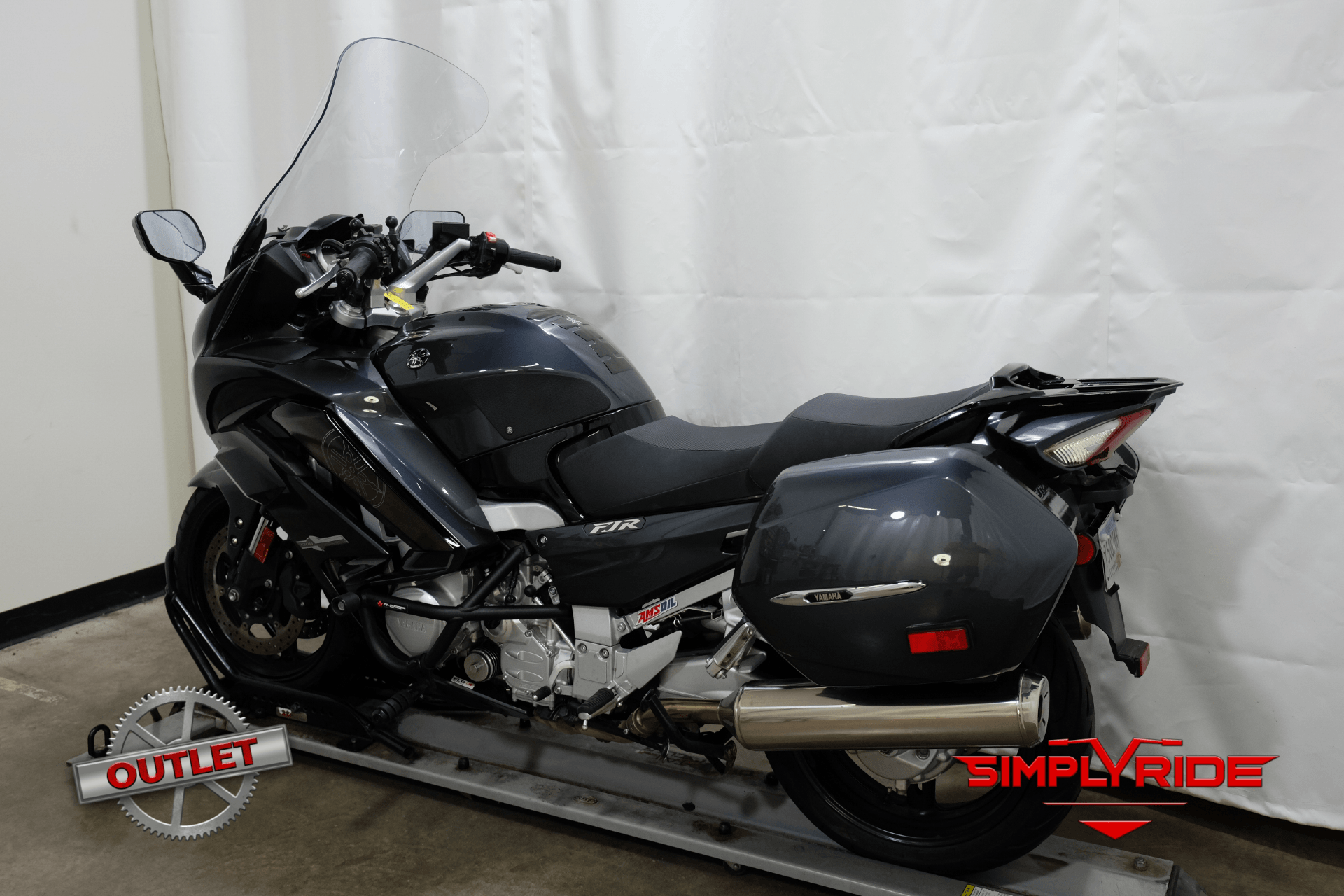 2015 Yamaha FJR1300ES in Eden Prairie, Minnesota - Photo 6