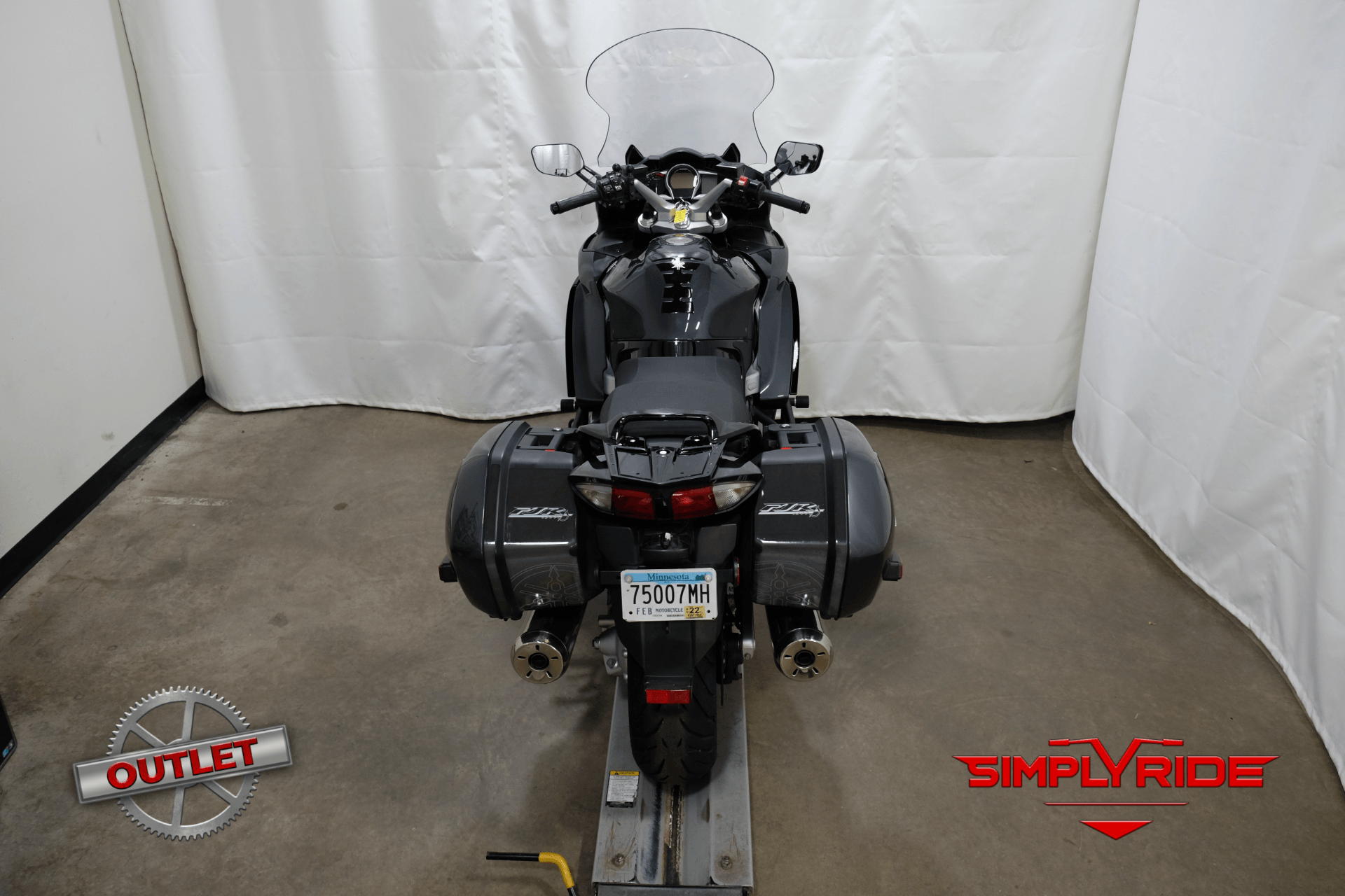 2015 Yamaha FJR1300ES in Eden Prairie, Minnesota - Photo 7