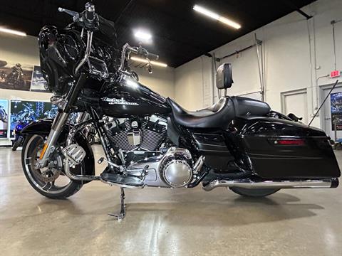 2015 Harley-Davidson Street Glide® Special in Eden Prairie, Minnesota - Photo 5