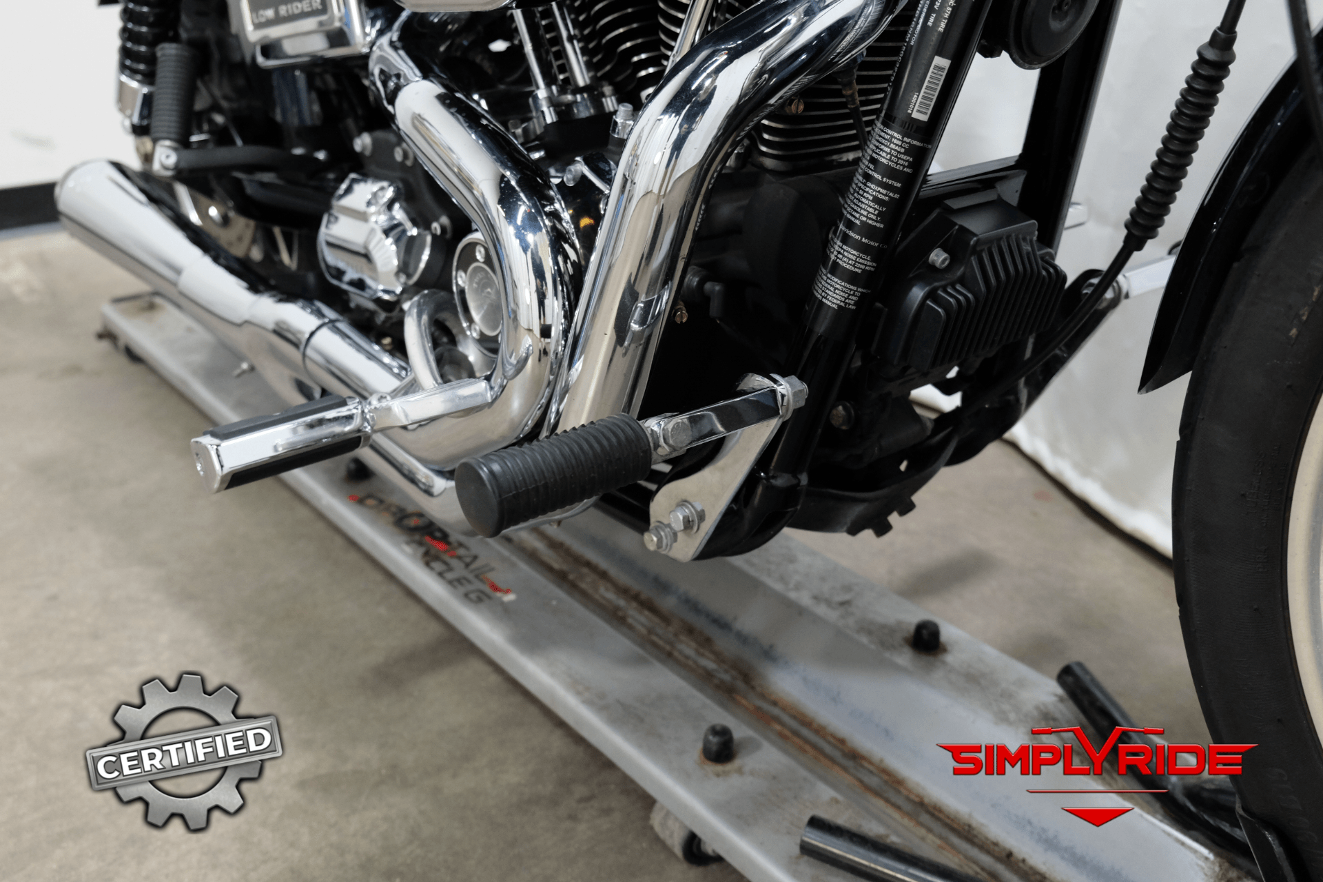 2016 Harley-Davidson Low Rider® in Eden Prairie, Minnesota - Photo 31