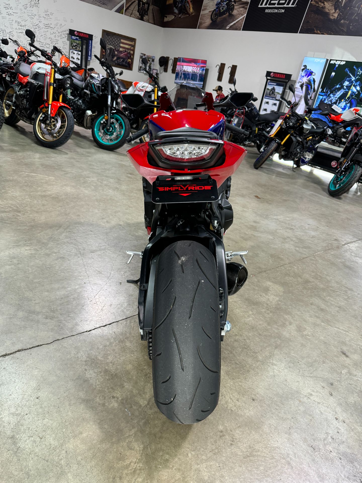 2022 Honda CBR1000RR ABS in Eden Prairie, Minnesota - Photo 11