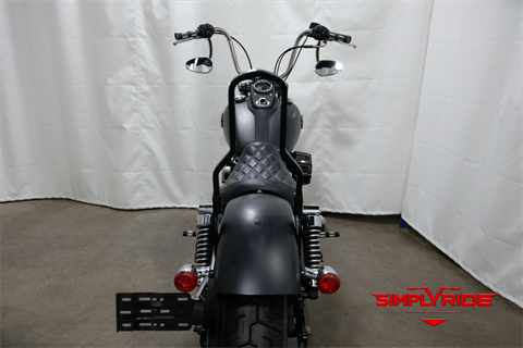 2015 Harley-Davidson Street Bob® in Eden Prairie, Minnesota - Photo 15
