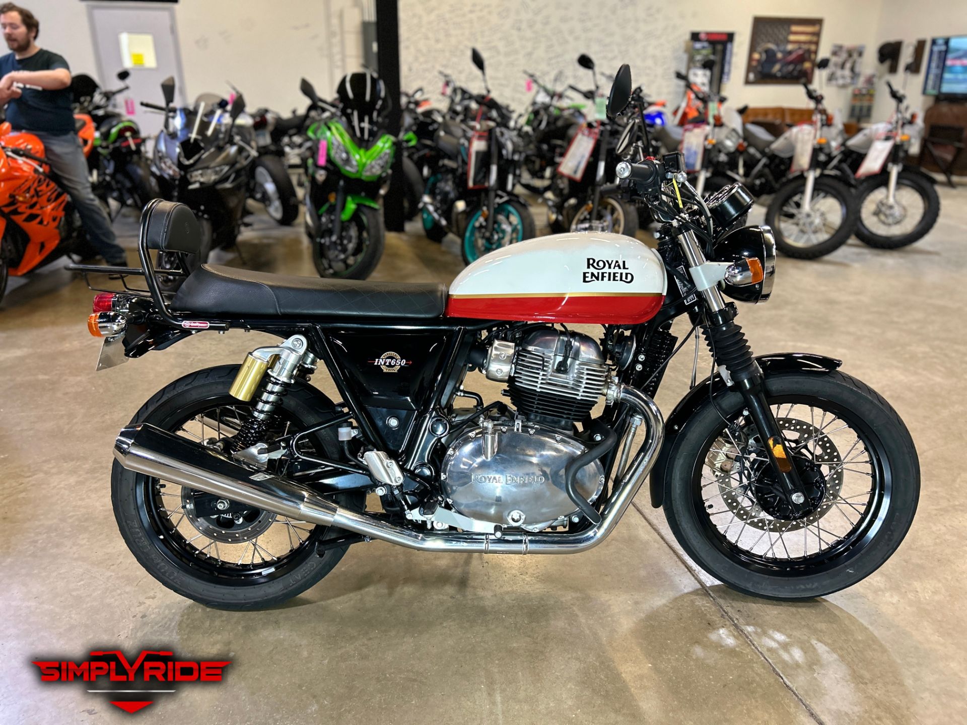 2021 Royal Enfield INT650 in Eden Prairie, Minnesota - Photo 1