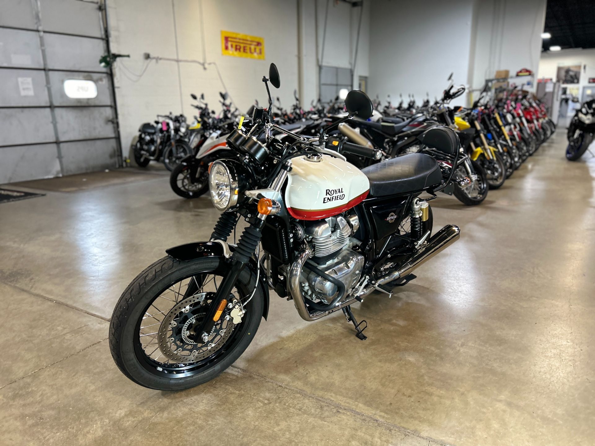 2021 Royal Enfield INT650 in Eden Prairie, Minnesota - Photo 3