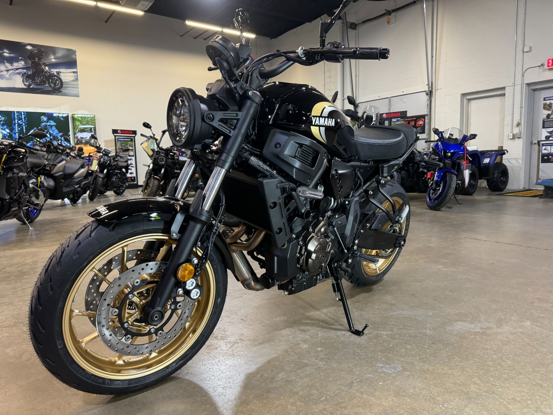 2024 Yamaha XSR700 in Eden Prairie, Minnesota - Photo 8