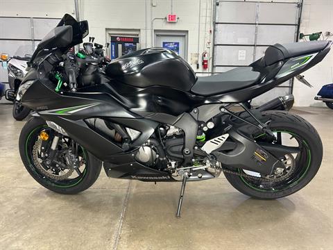 2016 Kawasaki Ninja ZX-6R in Eden Prairie, Minnesota - Photo 5