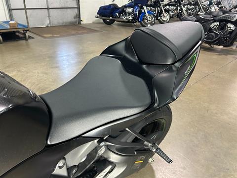 2016 Kawasaki Ninja ZX-6R in Eden Prairie, Minnesota - Photo 8