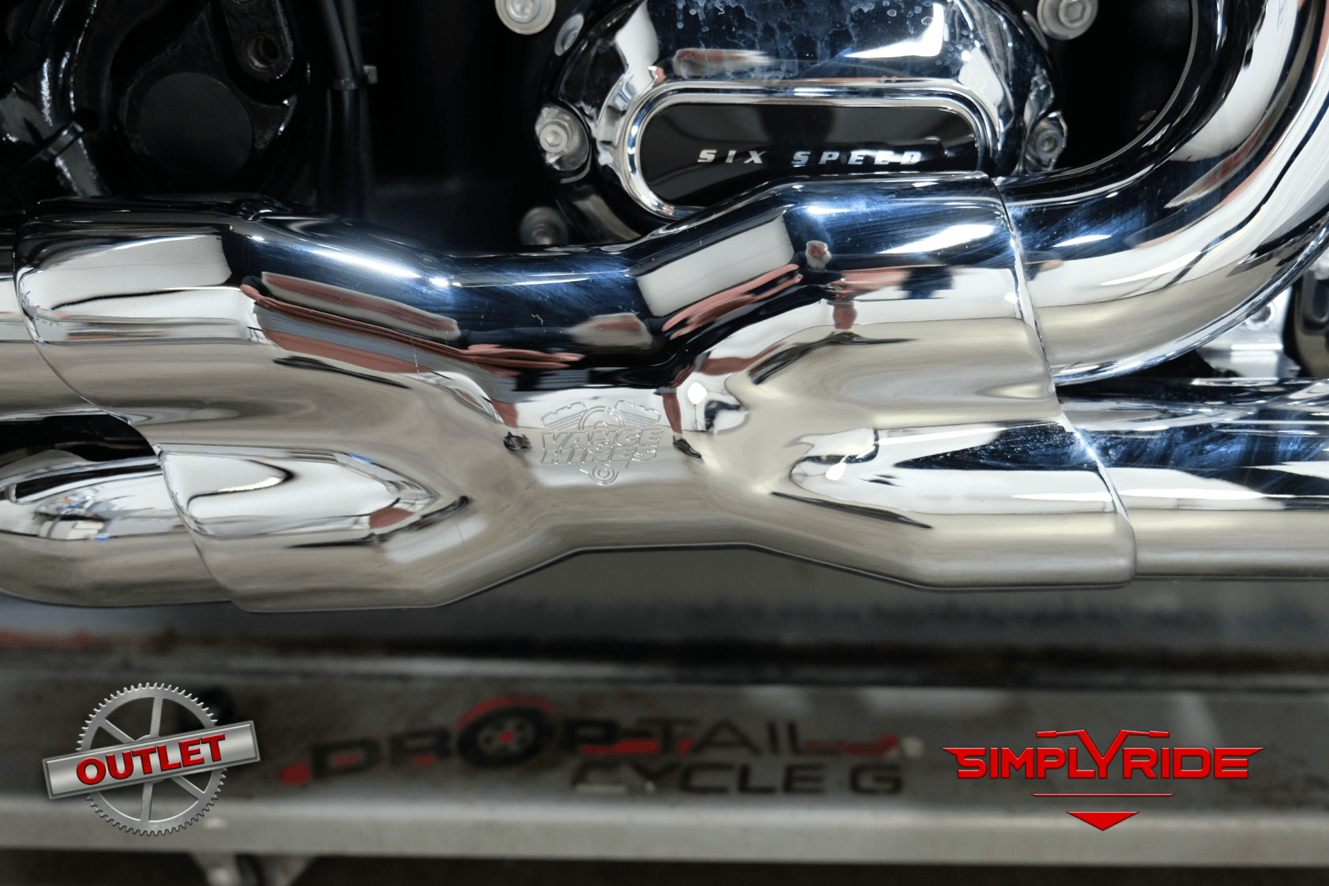 2017 Harley-Davidson Street Glide® Special in Eden Prairie, Minnesota - Photo 9