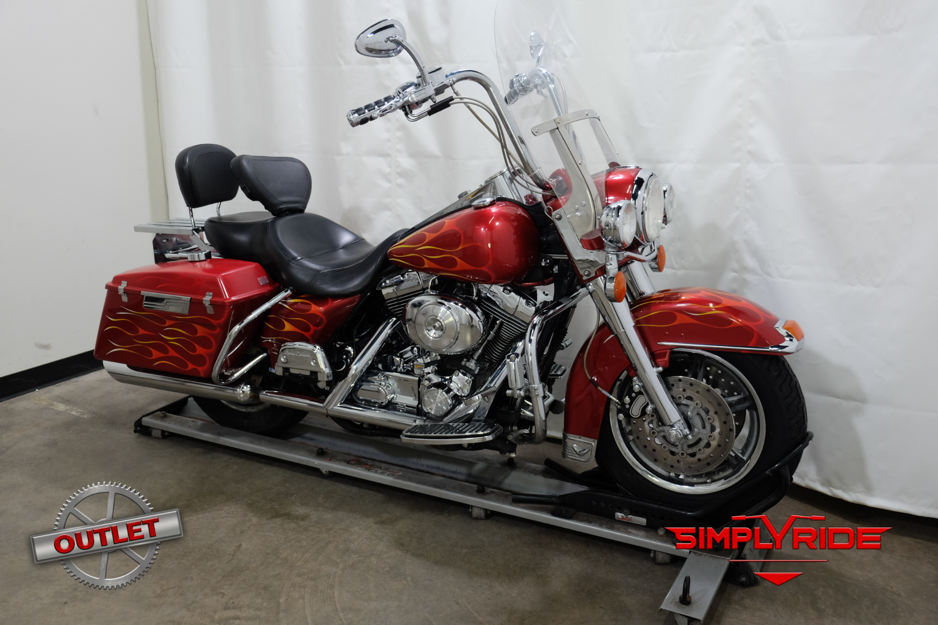 2001 Harley-Davidson FLHRCI Road King® Classic in Eden Prairie, Minnesota - Photo 2