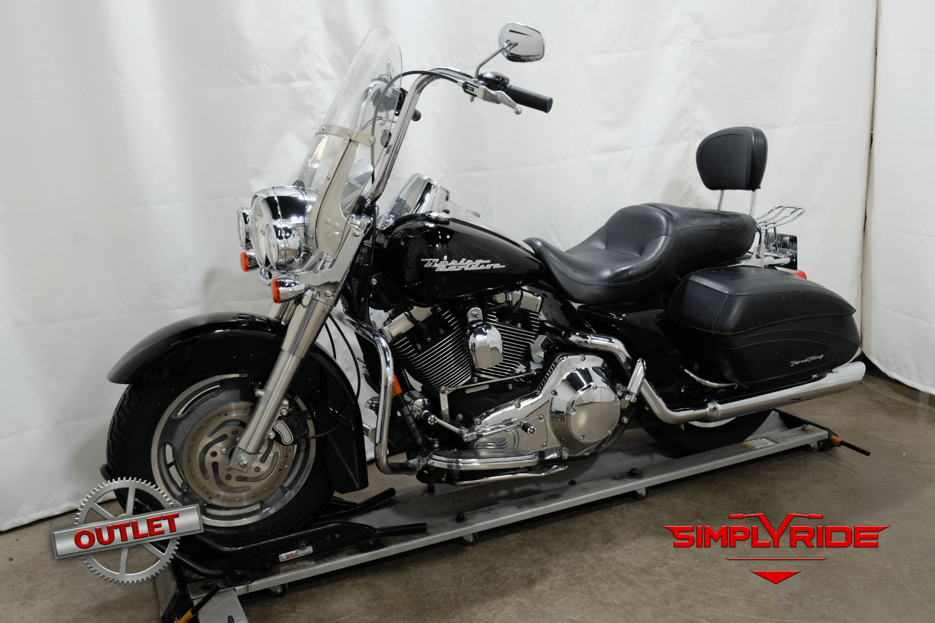 2006 Harley-Davidson Road King® Custom in Eden Prairie, Minnesota - Photo 4
