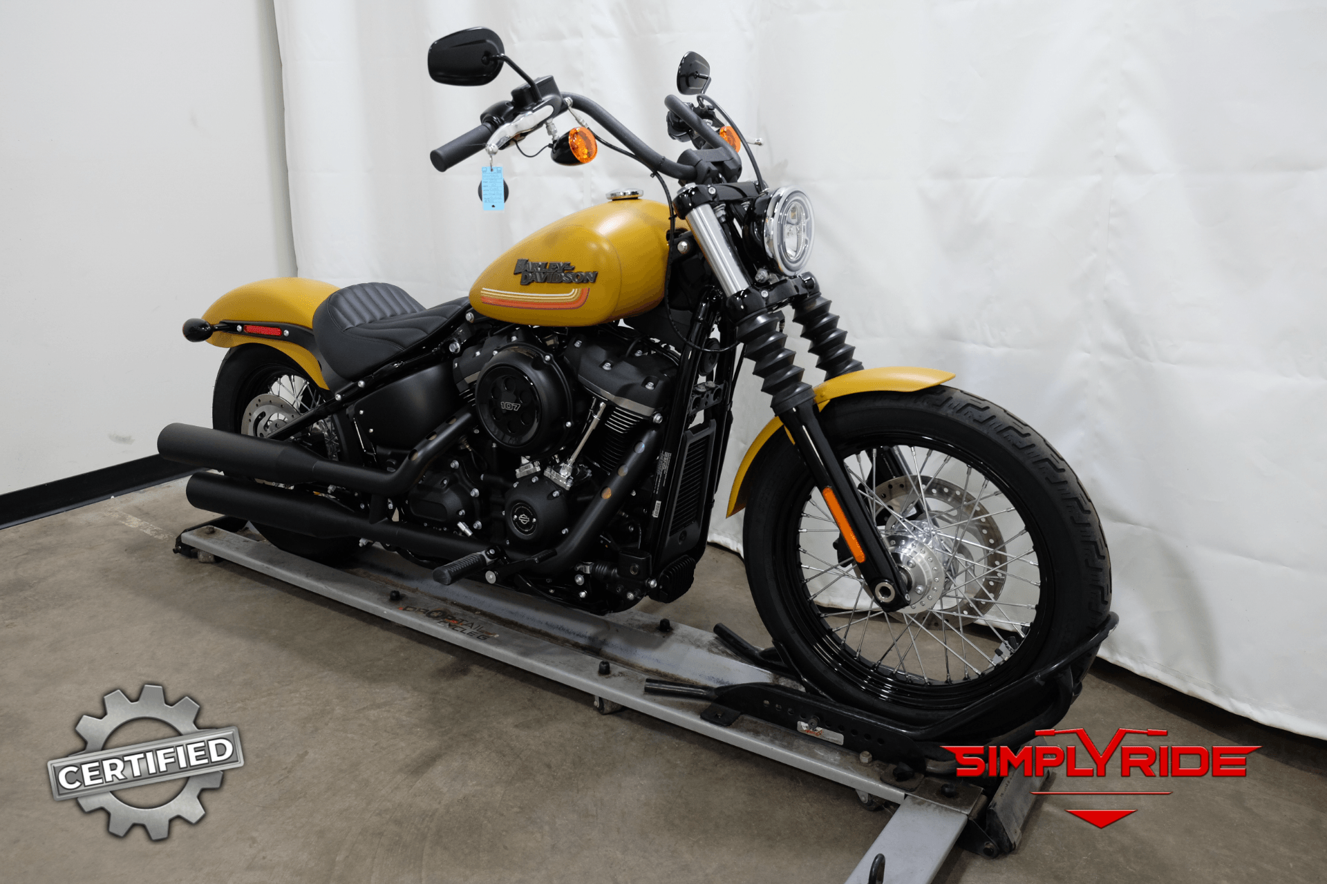 2019 Harley-Davidson Street Bob® in Eden Prairie, Minnesota - Photo 2