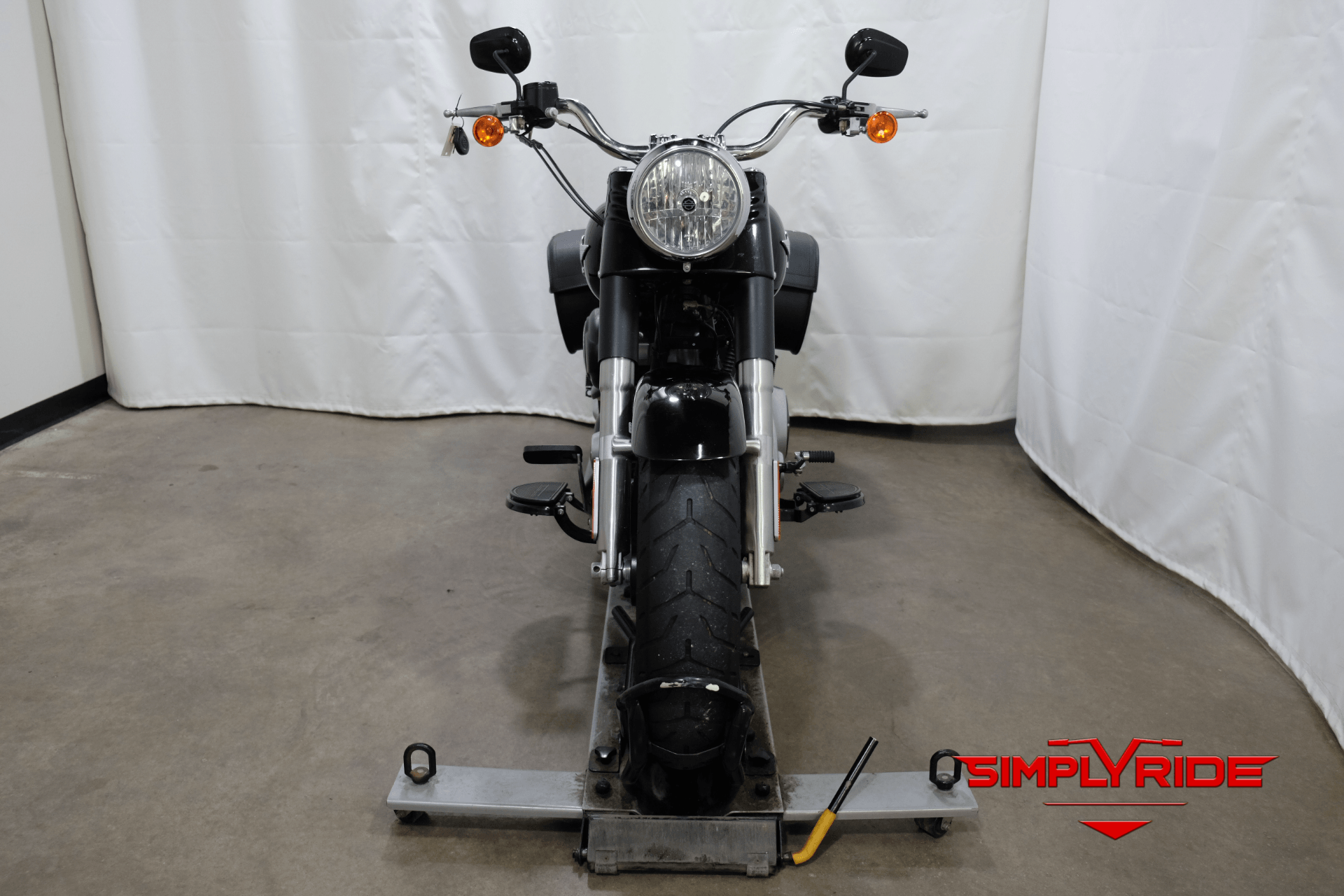2014 Harley-Davidson Fat Boy® Lo in Eden Prairie, Minnesota - Photo 3