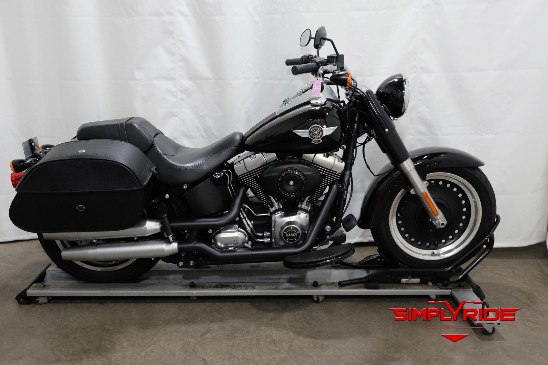 2014 Harley-Davidson Fat Boy® Lo in Eden Prairie, Minnesota - Photo 1