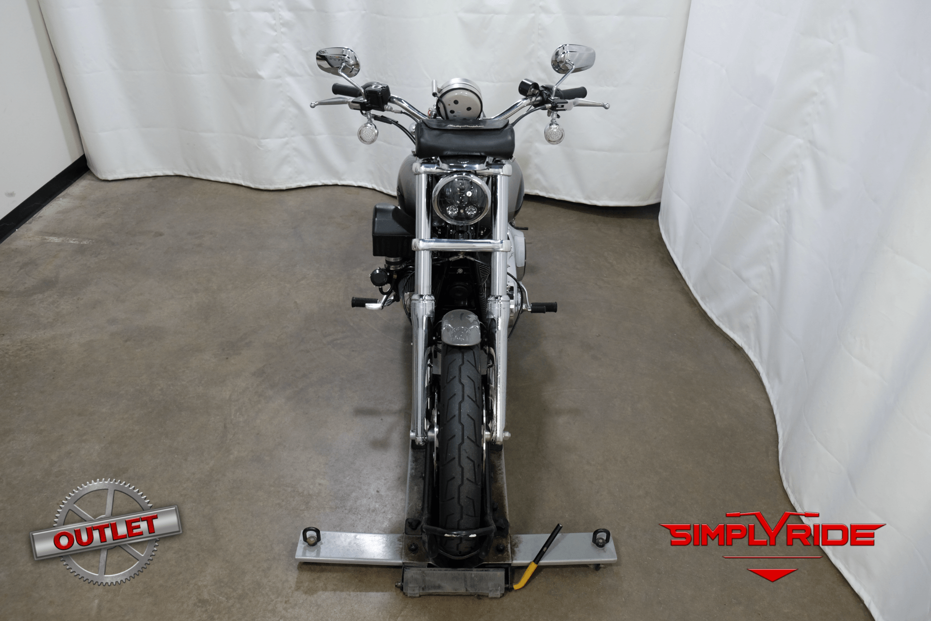 2016 Harley-Davidson Low Rider TURBO in Eden Prairie, Minnesota - Photo 9