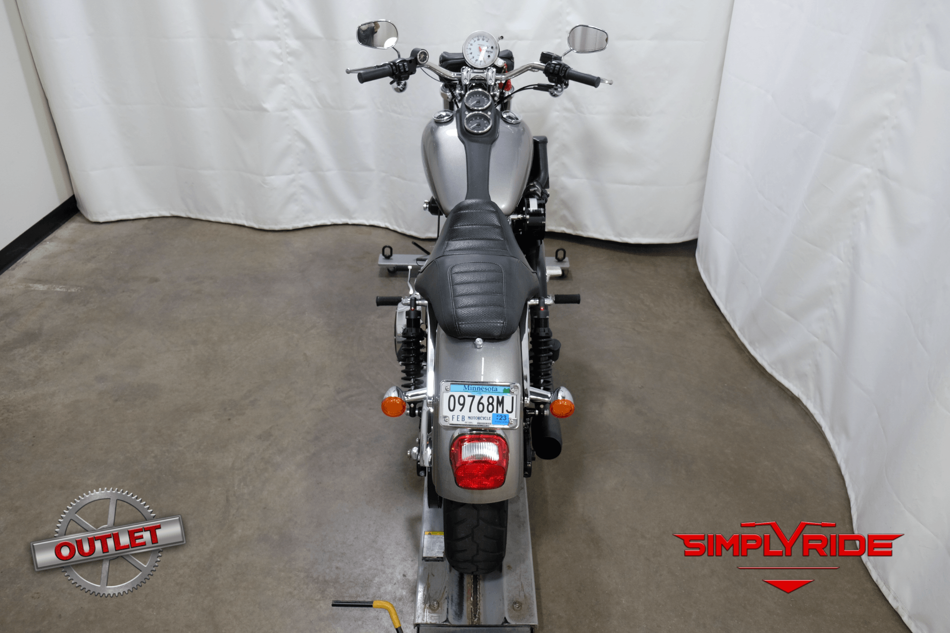 2016 Harley-Davidson Low Rider TURBO in Eden Prairie, Minnesota - Photo 25
