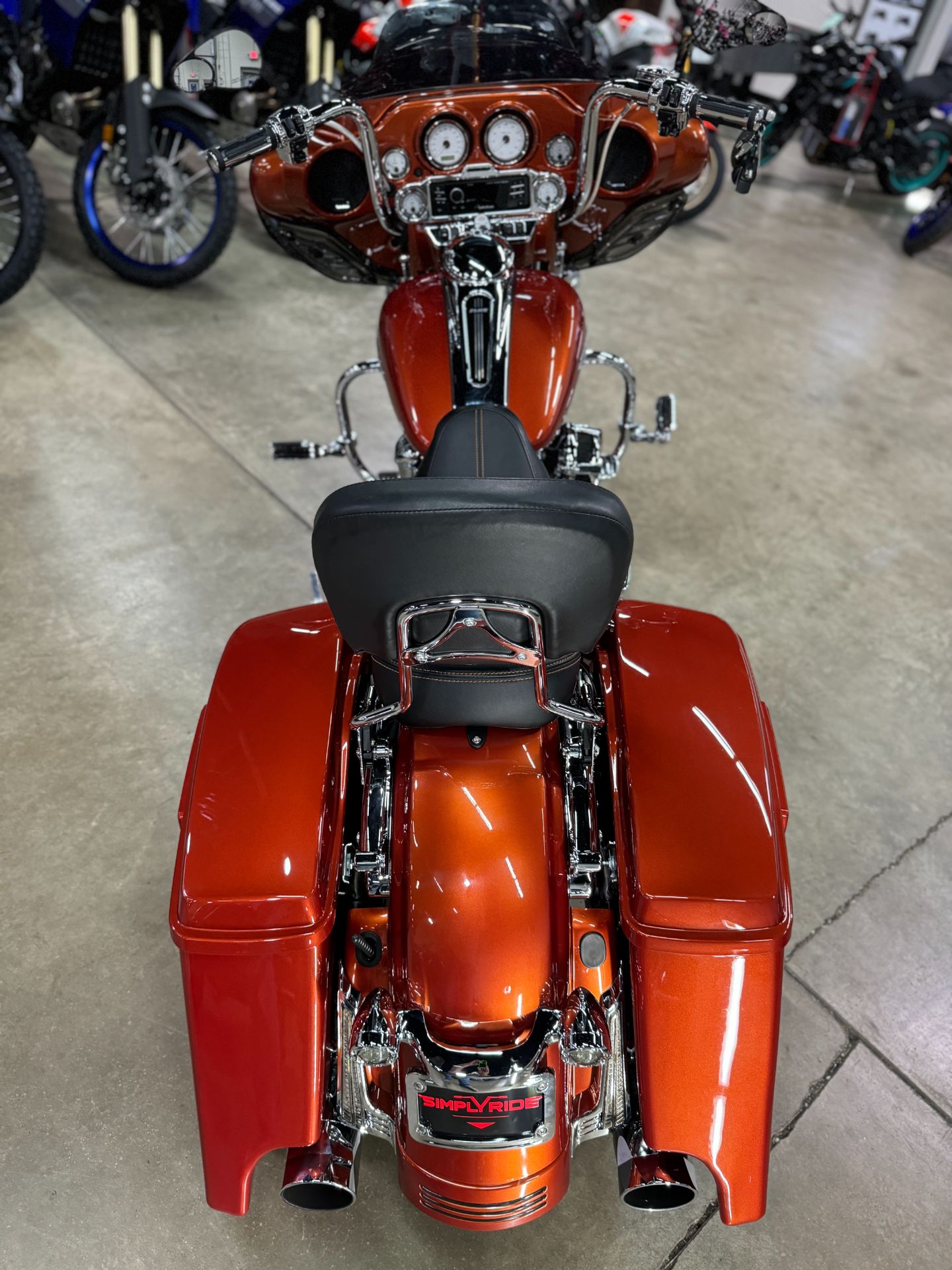 2011 Harley-Davidson Street Glide® in Eden Prairie, Minnesota - Photo 9