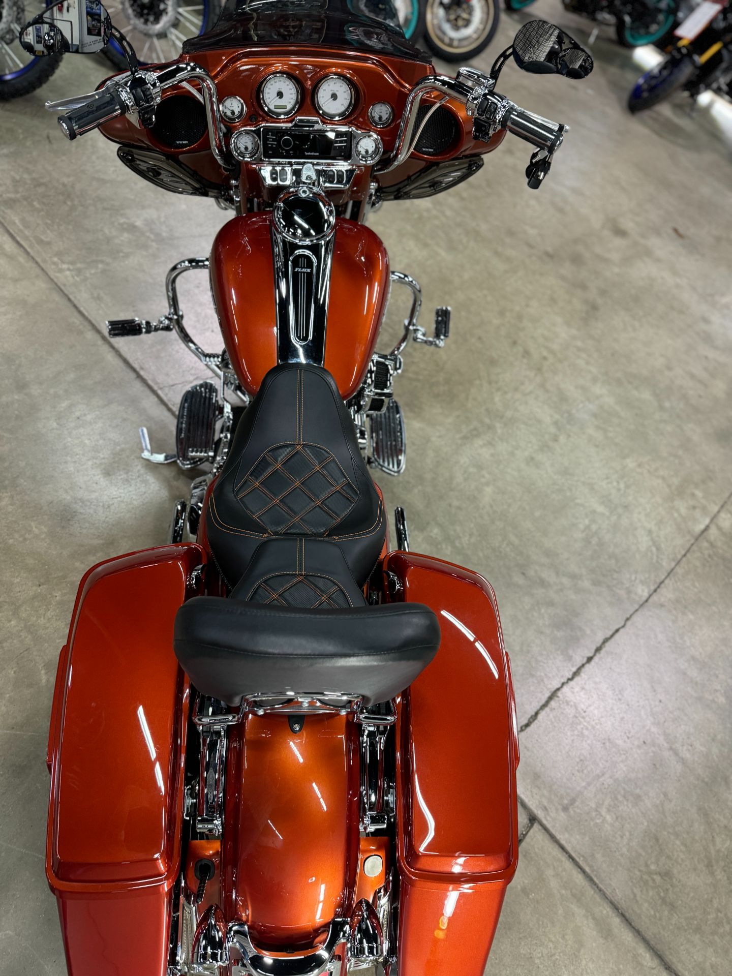 2011 Harley-Davidson Street Glide® in Eden Prairie, Minnesota - Photo 11