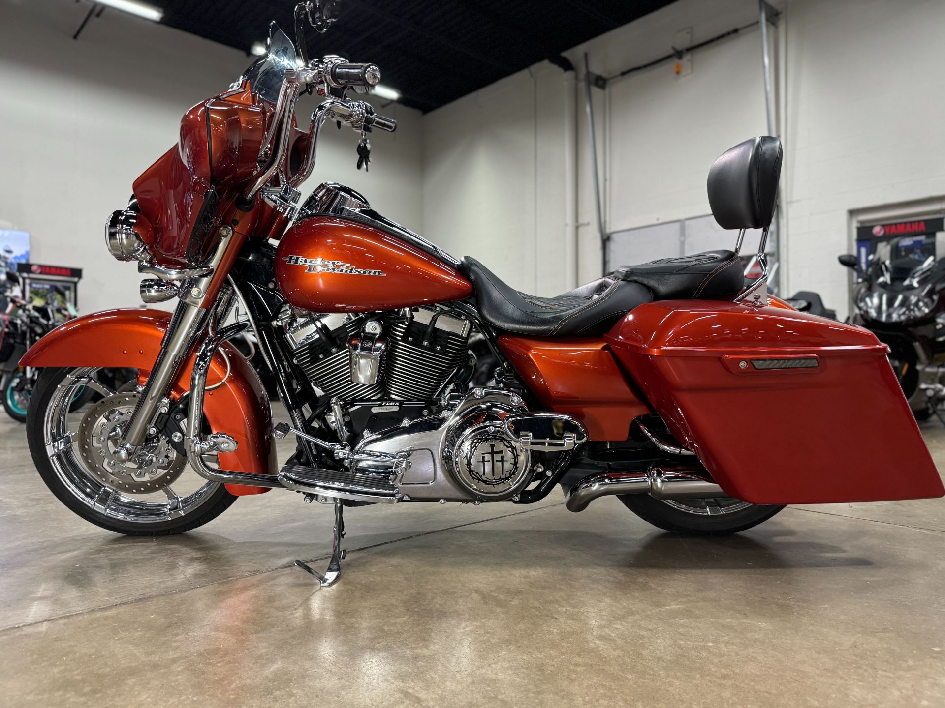 2011 Harley-Davidson Street Glide® in Eden Prairie, Minnesota - Photo 5