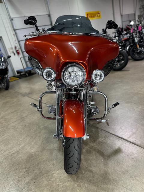 2011 Harley-Davidson Street Glide® in Eden Prairie, Minnesota - Photo 12