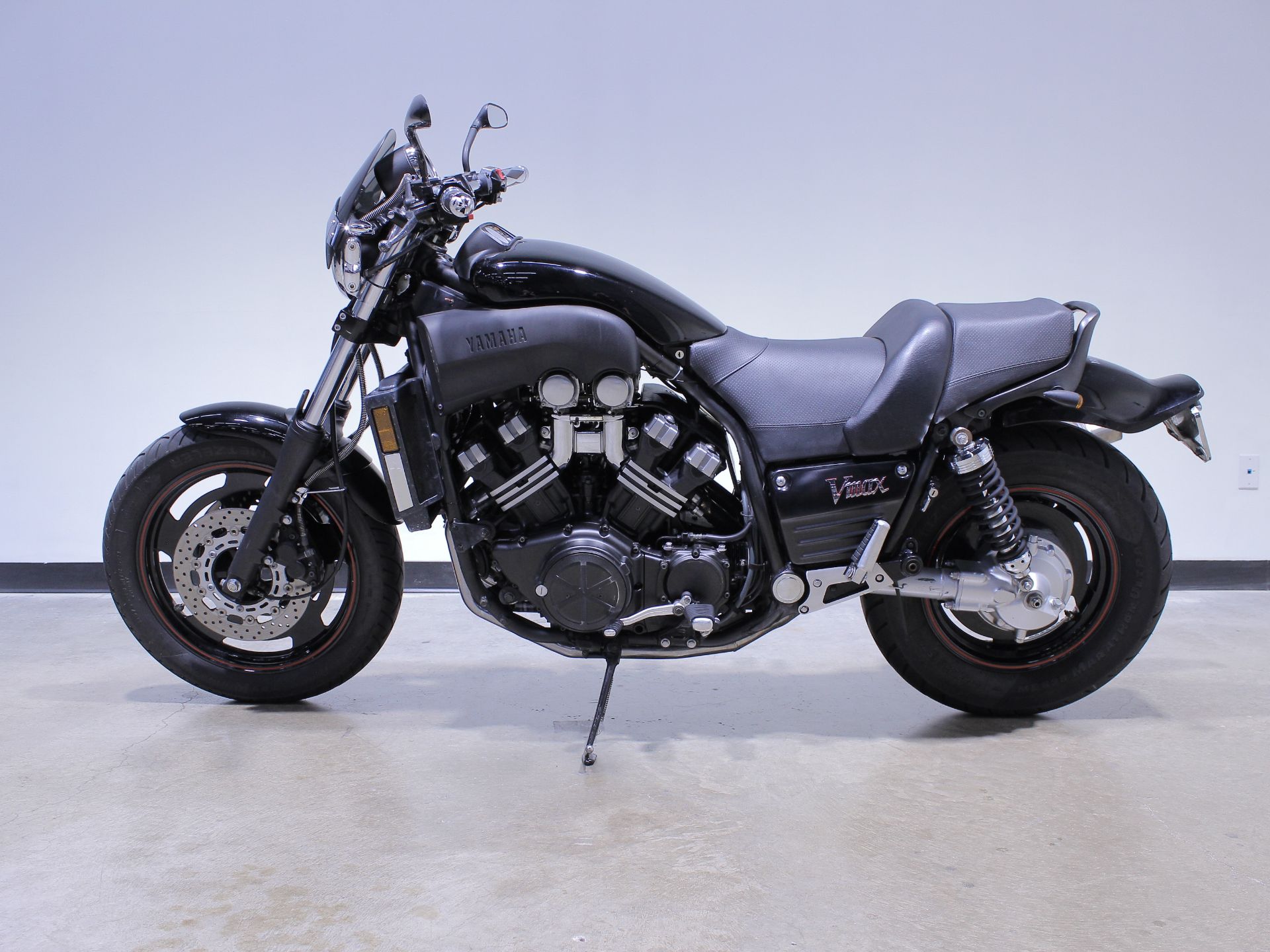 2007 Yamaha V Max in Eden Prairie, Minnesota - Photo 5