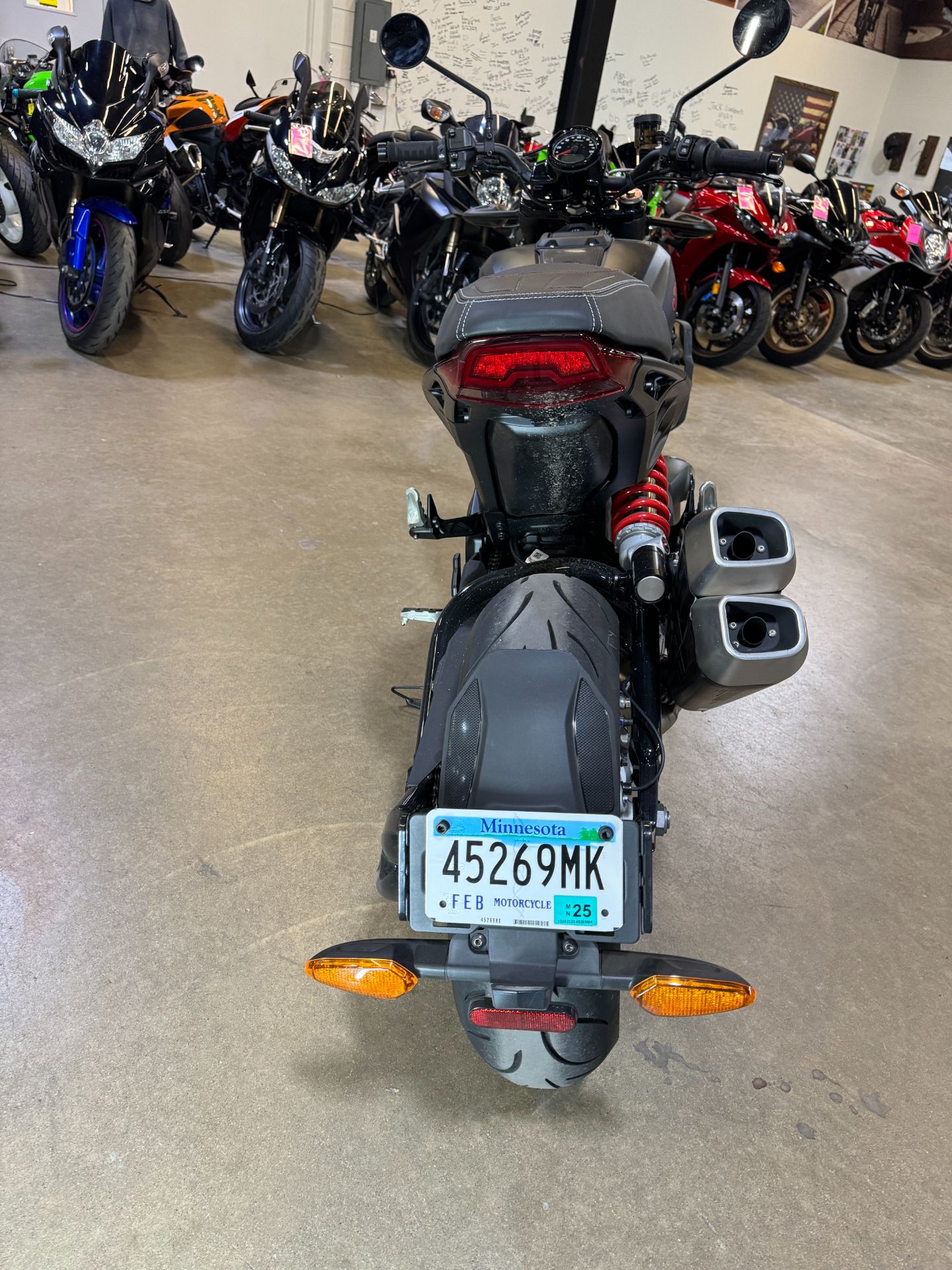 2022 Indian Motorcycle FTR in Eden Prairie, Minnesota - Photo 10