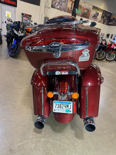 2018 Indian Motorcycle Roadmaster® Classic ABS in Eden Prairie, Minnesota - Photo 10
