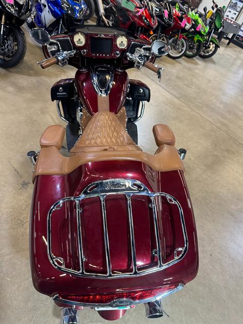 2018 Indian Motorcycle Roadmaster® Classic ABS in Eden Prairie, Minnesota - Photo 11