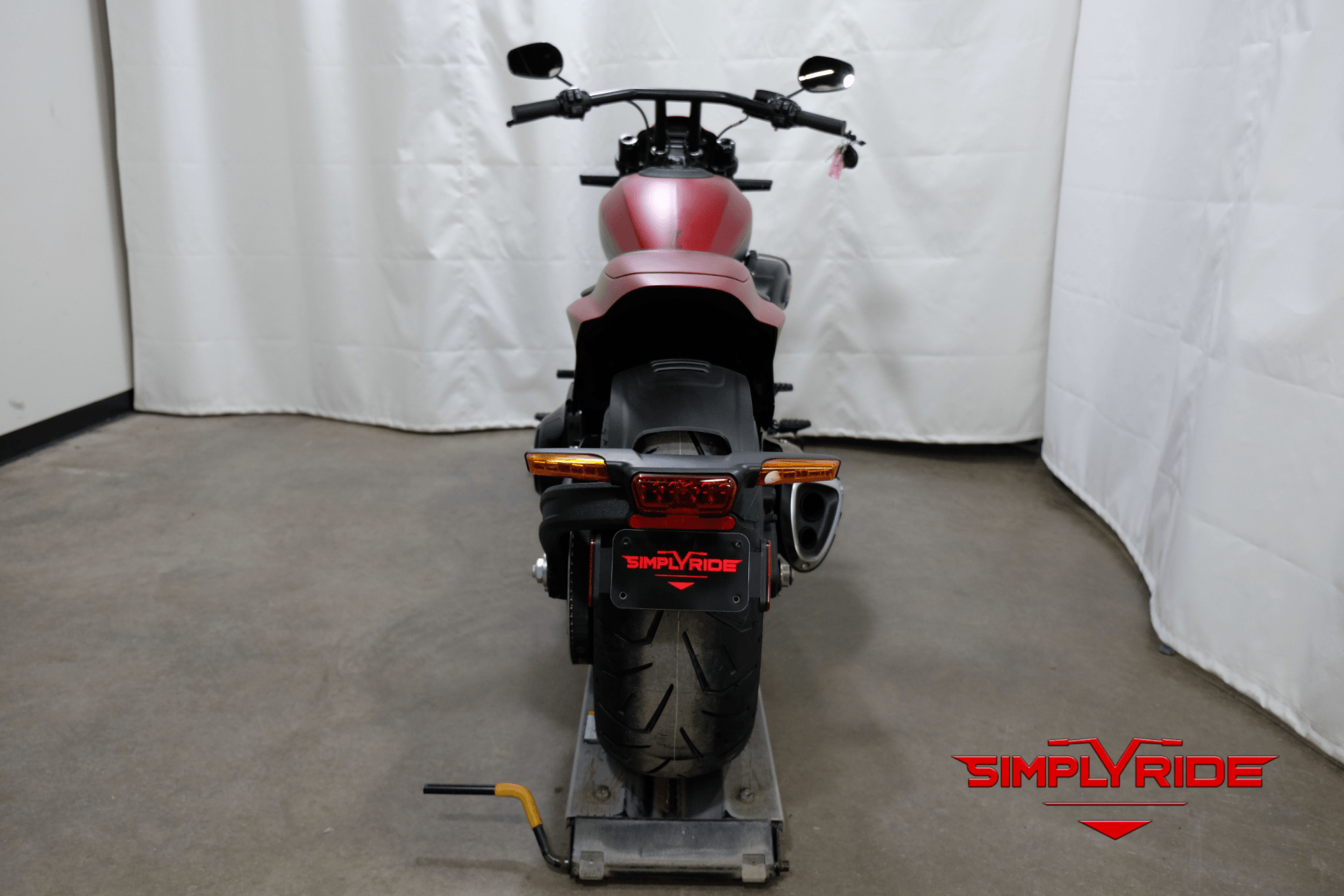 2019 Harley-Davidson FXDR™ 114 in Eden Prairie, Minnesota - Photo 18