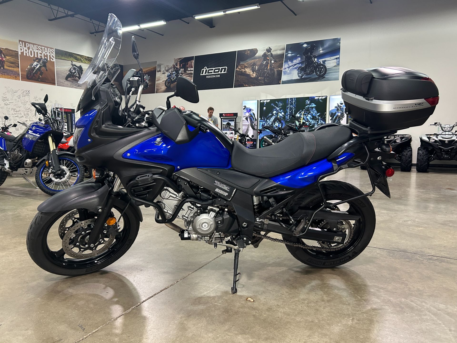 2013 Suzuki V-Strom 650 ABS in Eden Prairie, Minnesota - Photo 5