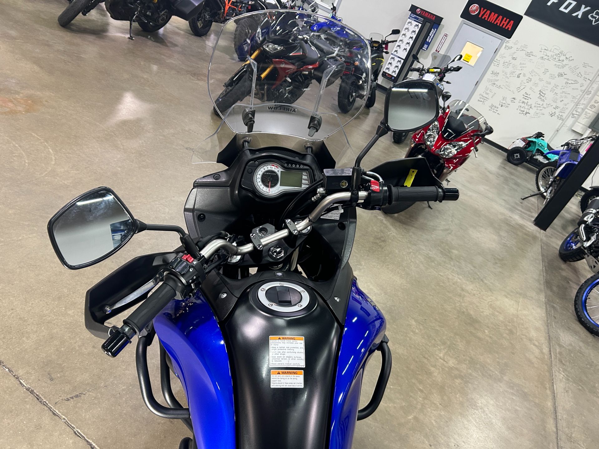 2013 Suzuki V-Strom 650 ABS in Eden Prairie, Minnesota - Photo 7