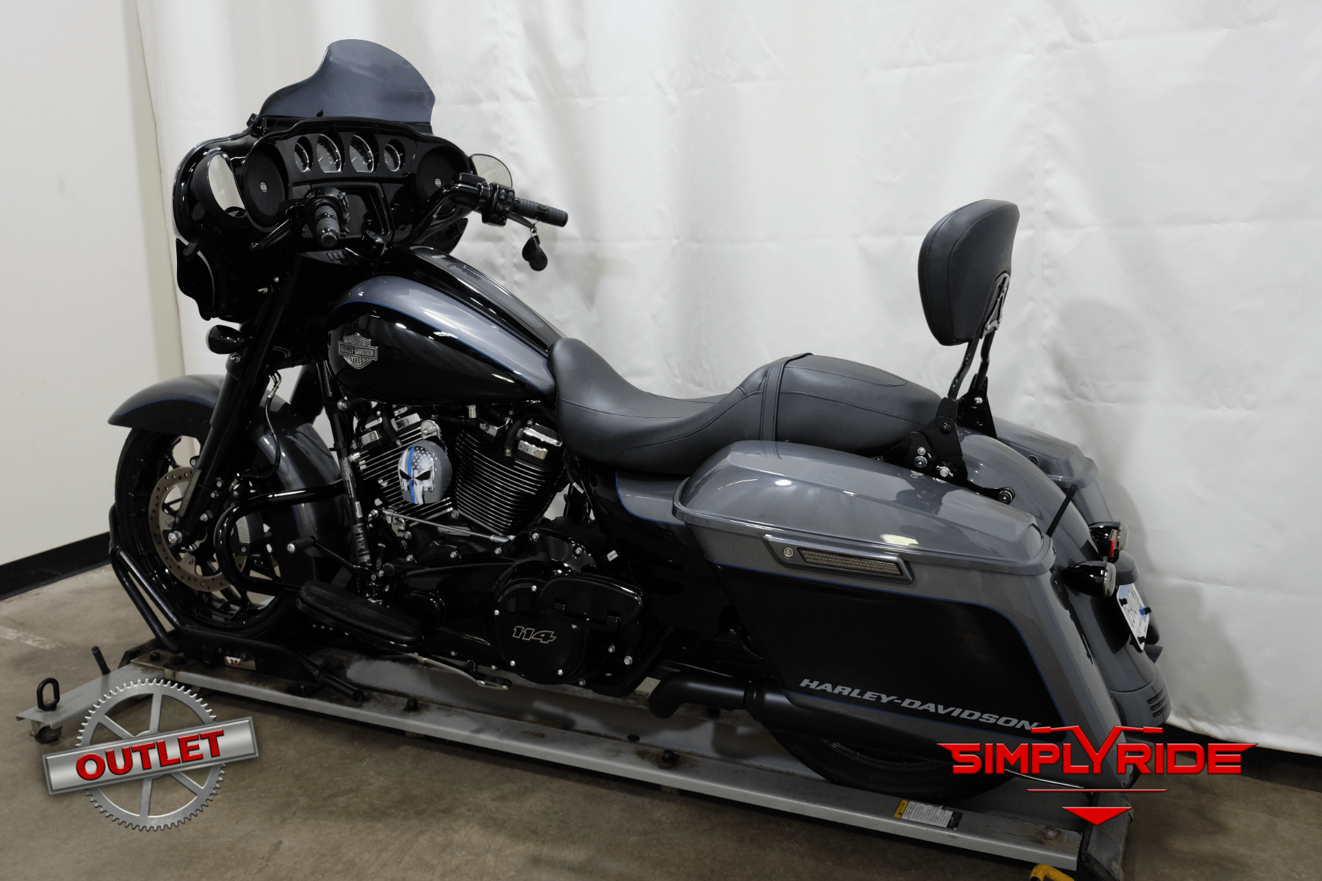2021 Harley-Davidson Street Glide® Special in Eden Prairie, Minnesota - Photo 6