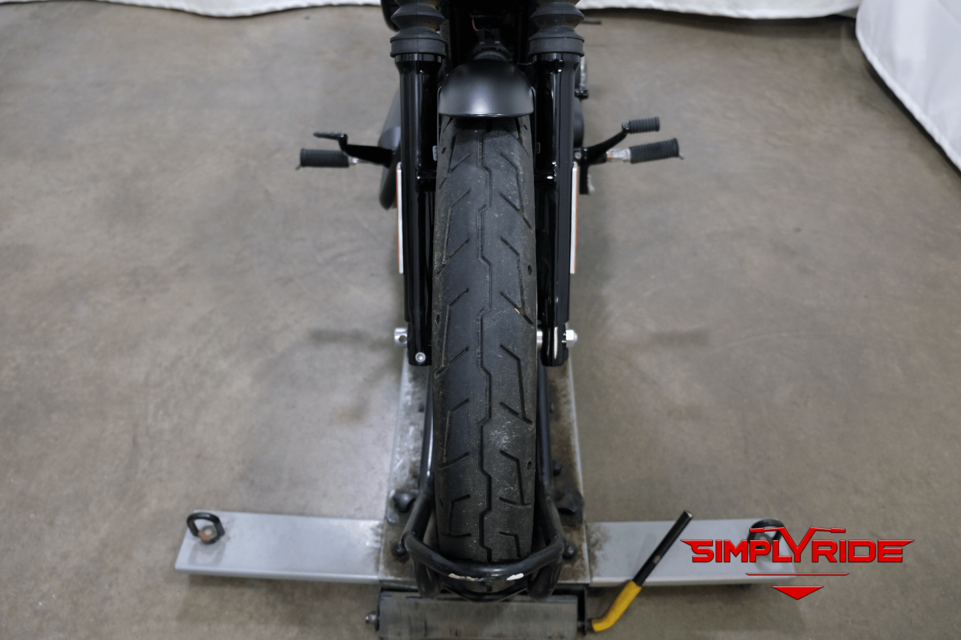 2017 Harley-Davidson Iron 883™ in Eden Prairie, Minnesota - Photo 26