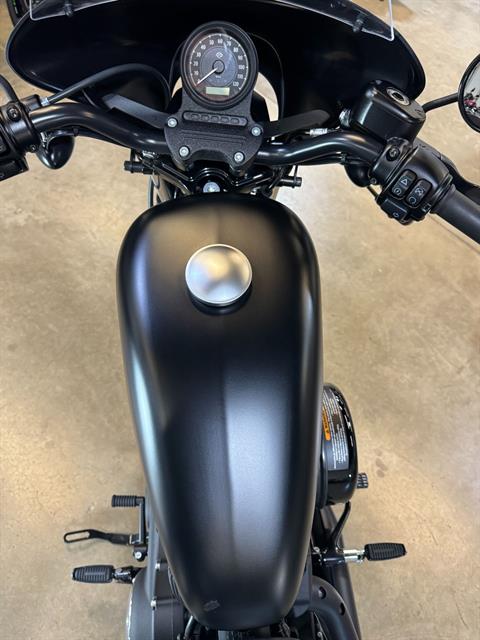 2017 Harley-Davidson Iron 883™ in Eden Prairie, Minnesota - Photo 12