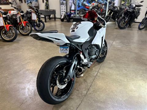 2014 Honda CBR®1000RR in Eden Prairie, Minnesota - Photo 7