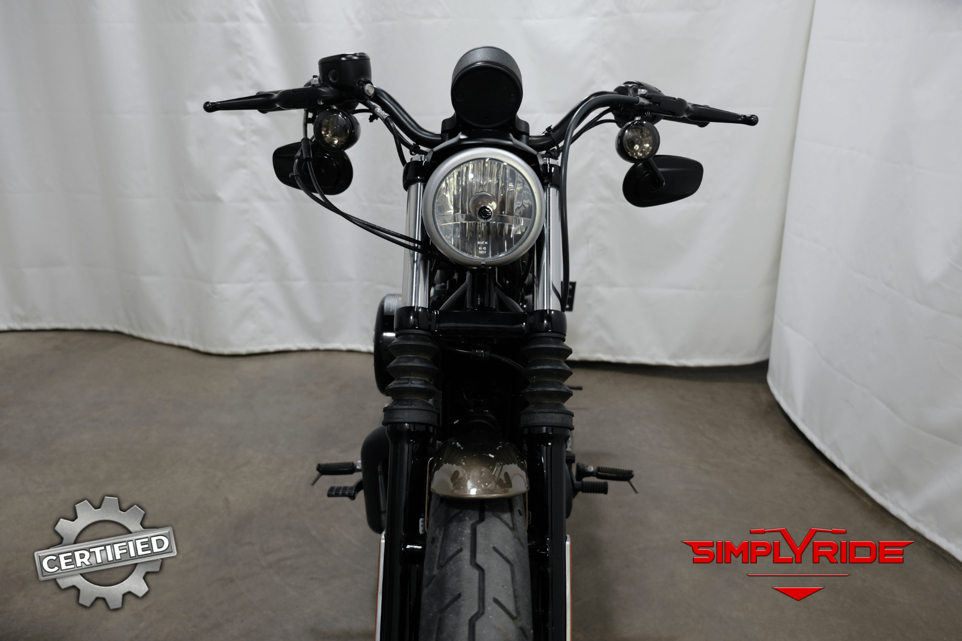 2017 Harley-Davidson Iron 883™ in Eden Prairie, Minnesota - Photo 16