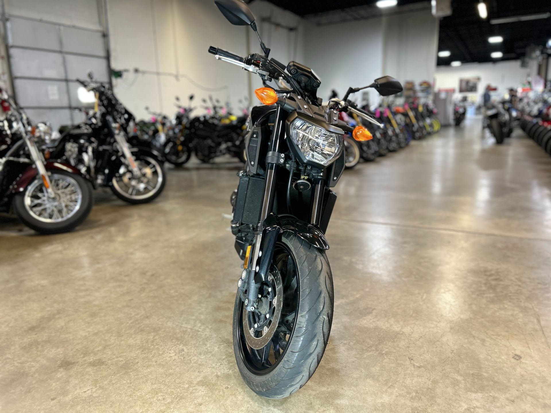 2016 Yamaha FZ-09 in Eden Prairie, Minnesota - Photo 3