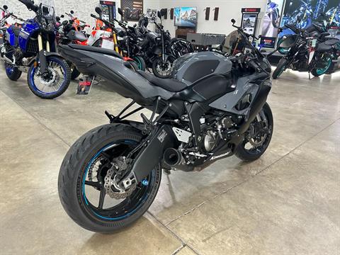 2019 Kawasaki Ninja ZX-6R ABS in Eden Prairie, Minnesota - Photo 6