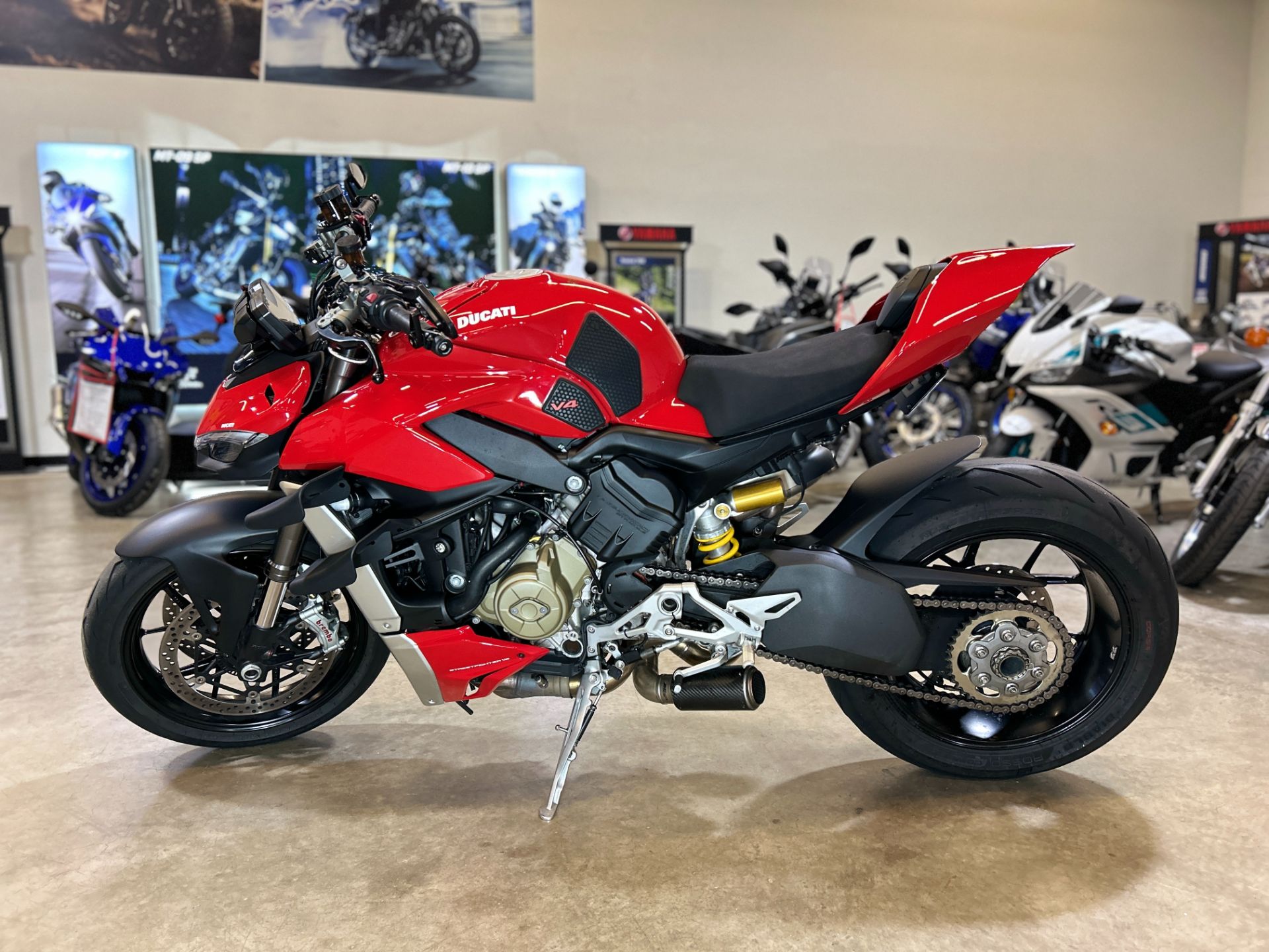 2022 Ducati Streetfighter V4 in Eden Prairie, Minnesota - Photo 5